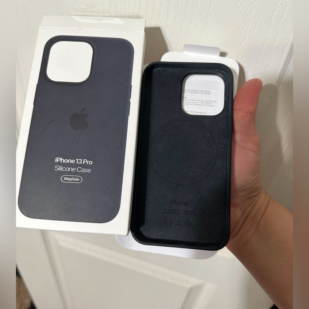 iPhone 13 pro silicone case